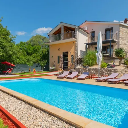 Ema - Makarska By Guide Вілла *